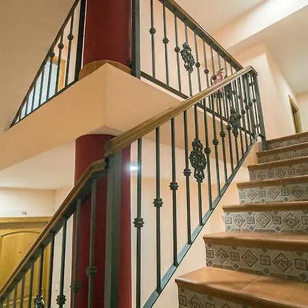 Holidays2torremolinos Bajondillo Super High Speed Wifi & 50m Beach (adults Only) Lägenhet *